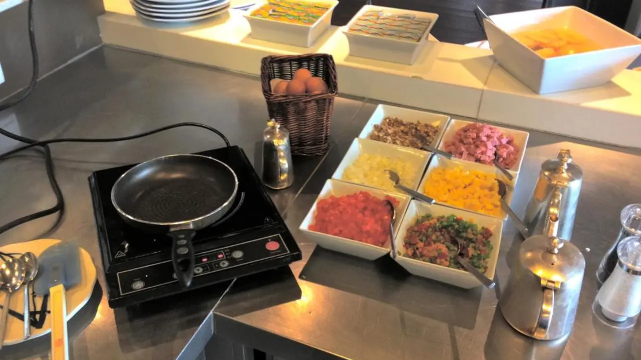 الفندق كيفي بالميرا بيتش - العين السخنة